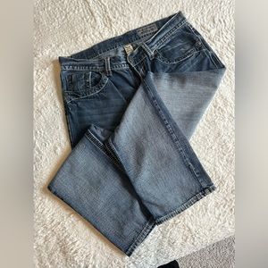 Relaxed, straight leg, blue jeans